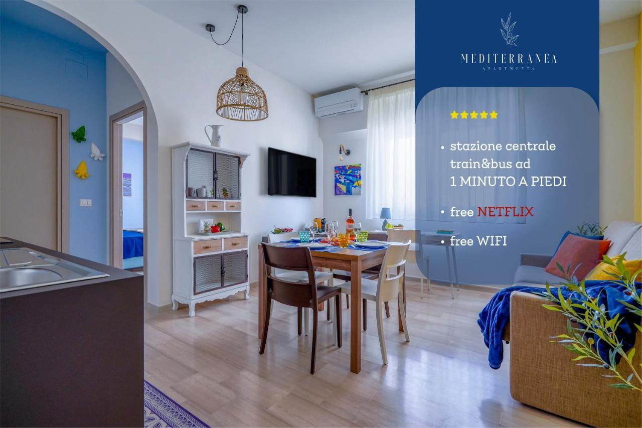 Mediterranea Apartment- Central Station - Free Wifi&Netflix Bari Bagian luar foto